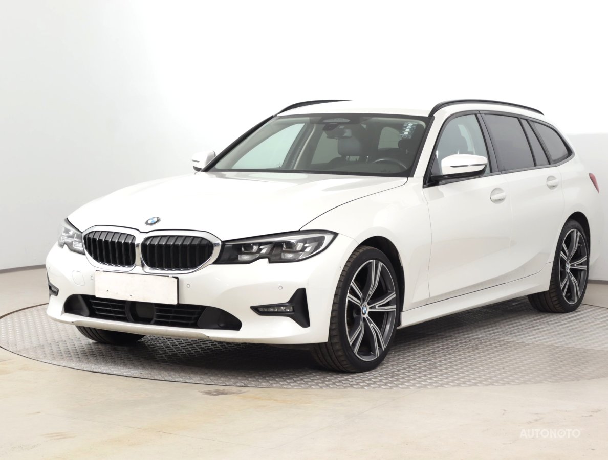 BMW Řada 3, 2021 - pohled č. 3