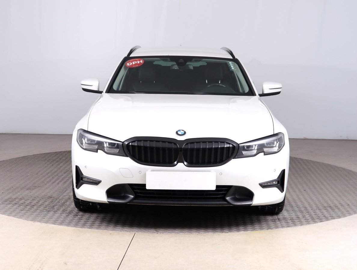 BMW Řada 3, 2019 - pohled č. 2