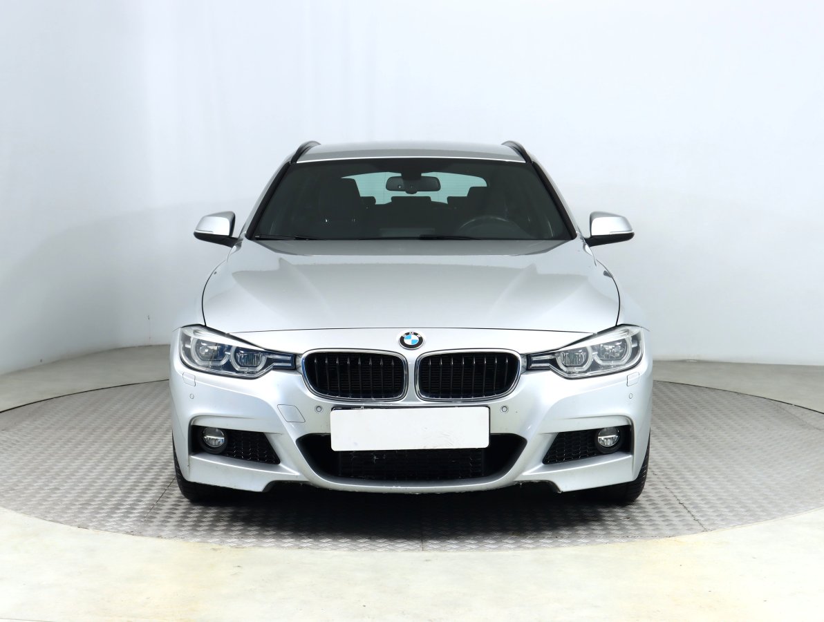 BMW Řada 3, 2016 - pohled č. 2