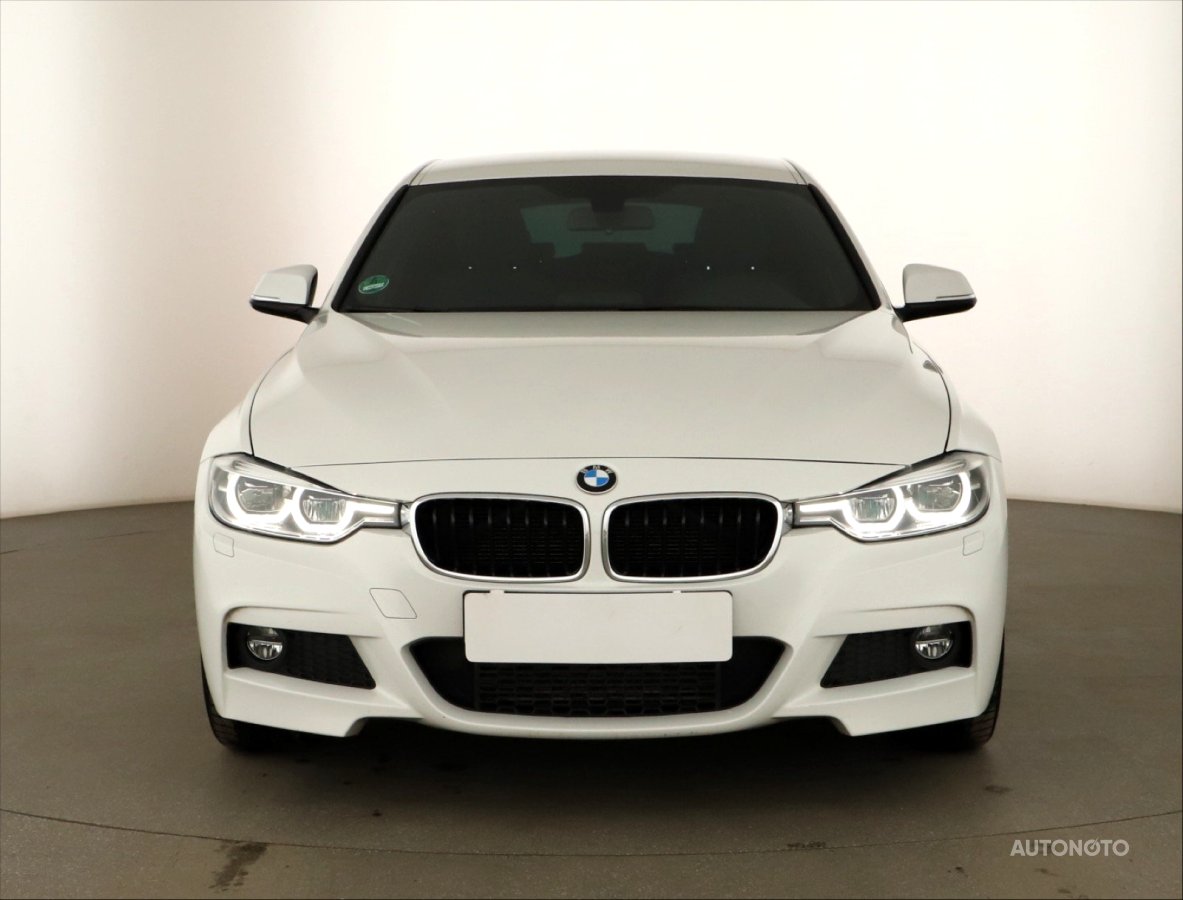 BMW Řada 3, 2017 - pohled č. 2