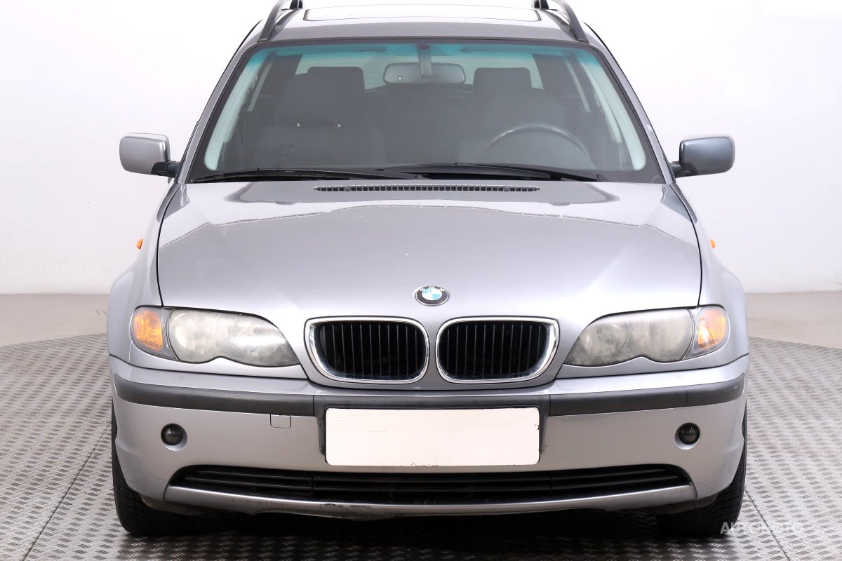 BMW Řada 3, 2005 - pohled č. 2