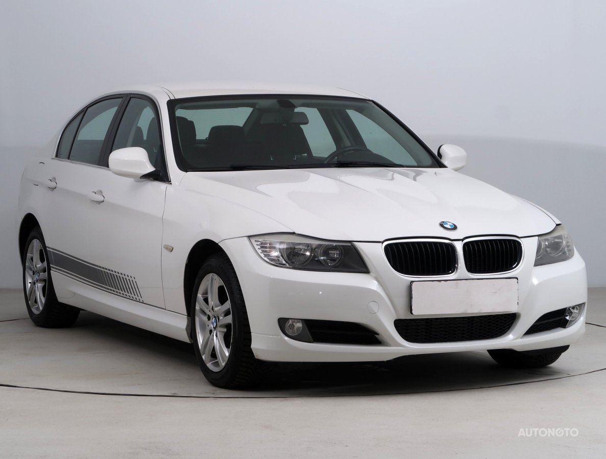 BMW Řada 3, 2011 - celkový pohled