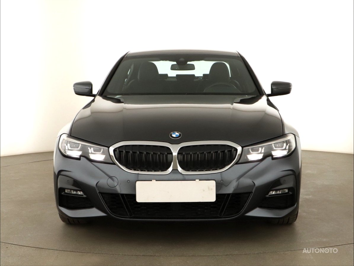 BMW Řada 3, 2019 - pohled č. 2