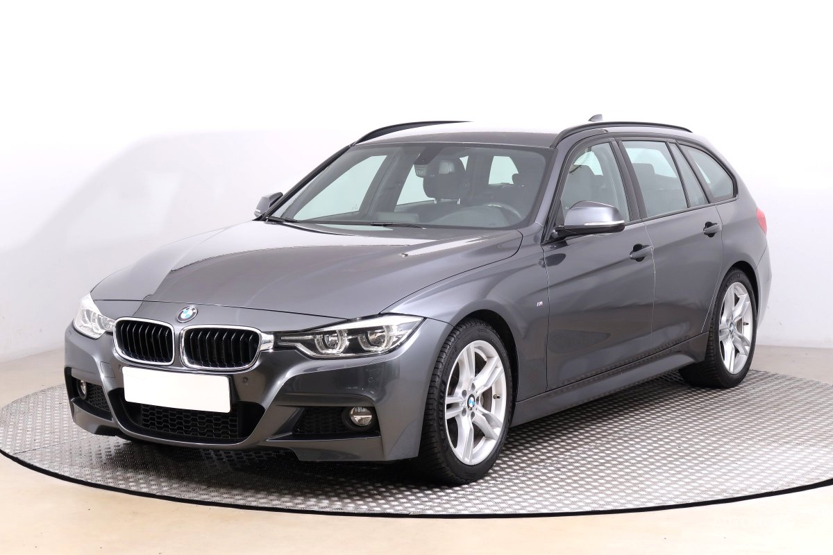 BMW Řada 3, 2018 - pohled č. 3