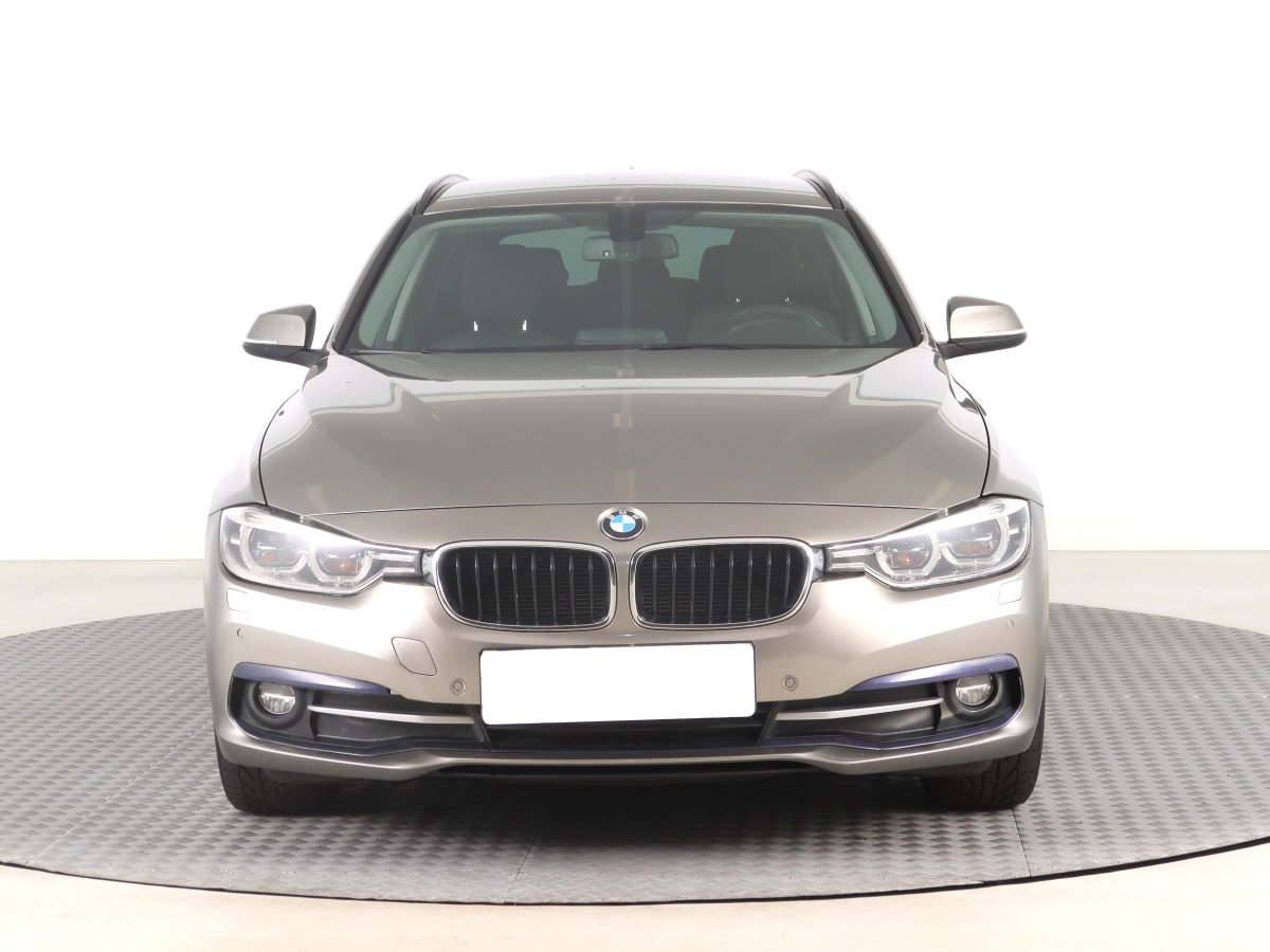 BMW Řada 3, 2016 - pohled č. 2