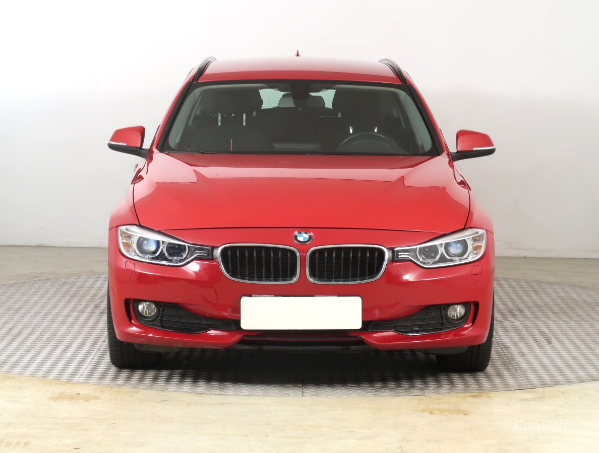 BMW Řada 3, 2014 - pohled č. 2