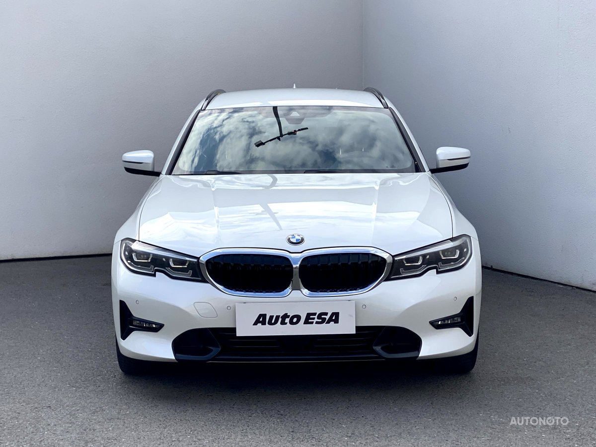 BMW Řada 3, 2021 - pohled č. 2