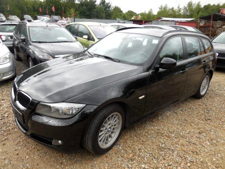 BMW Řada 3, 2009 - pohled č. 4