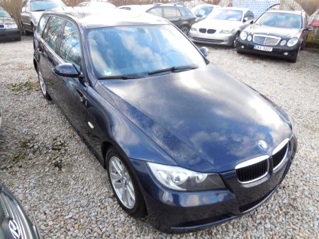 BMW Řada 3, 2007 - pohled č. 2