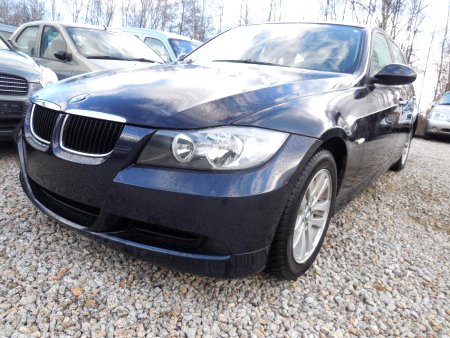 BMW Řada 3, 2007 - pohled č. 5