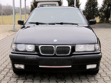 BMW Řada 3, 1998 - pohled č. 2