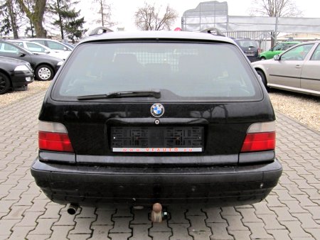 BMW Řada 3, 1998 - pohled č. 5