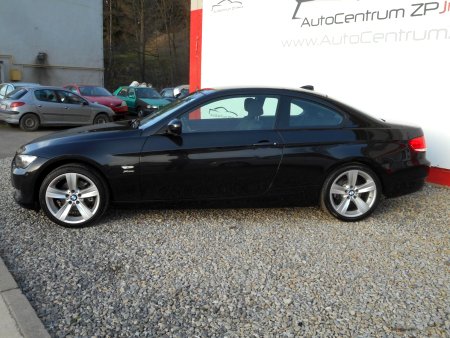 BMW Řada 3, 2010 - pohled č. 2