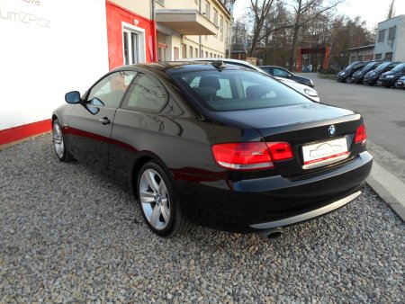 BMW Řada 3, 2010 - pohled č. 3