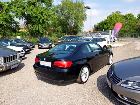 BMW Řada 3, 2011 - pohled č. 6