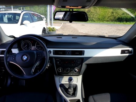 BMW Řada 3, 2011 - pohled č. 9