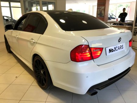 BMW Řada 3, 2010 - pohled č. 3