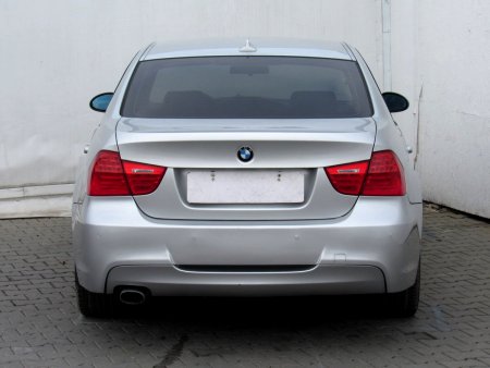 BMW Řada 3, 2008 - pohled č. 6