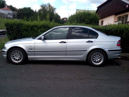 BMW Řada 3, 1999 - pohled č. 2
