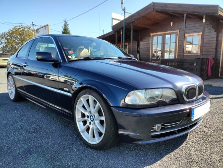 BMW Řada 3, 2001 - pohled č. 2