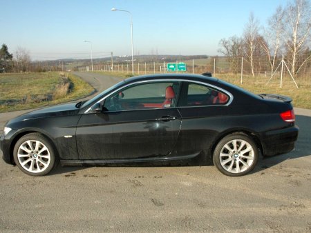 BMW Řada 3, 2007 - pohled č. 2