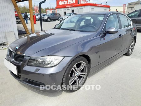 BMW Řada 3, 2006 - pohled č. 3