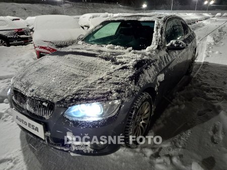 BMW Řada 3, 2007 - pohled č. 3