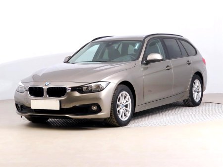 BMW Řada 3, 2017 - pohled č. 3