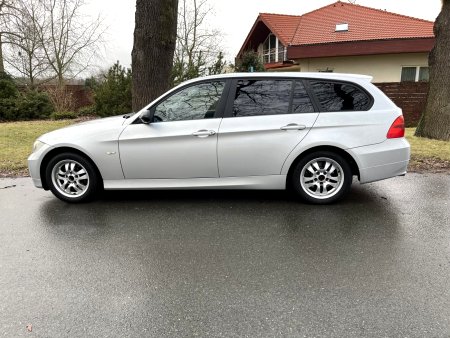 BMW Řada 3, 2008 - pohled č. 3