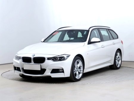 BMW Řada 3, 2019 - pohled č. 3