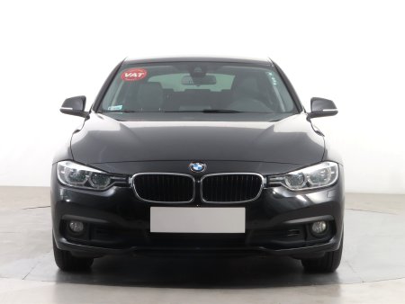 BMW Řada 3, 2016 - pohled č. 2