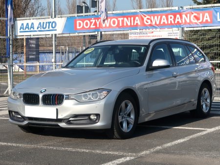 BMW Řada 3, 2014 - pohled č. 3