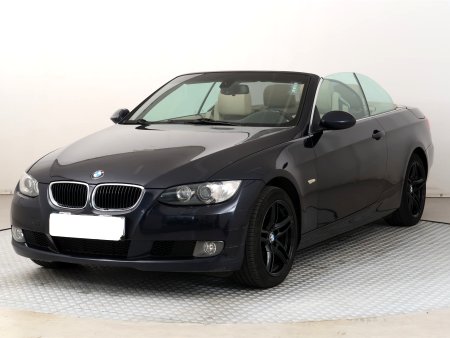 BMW Řada 3, 2009 - pohled č. 3