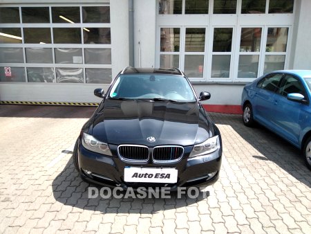 BMW Řada 3, 2012 - pohled č. 2