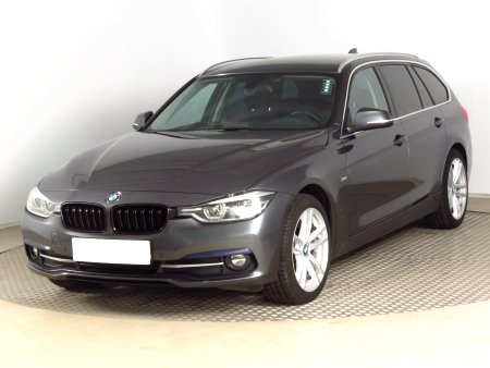 BMW Řada 3, 2015 - pohled č. 3