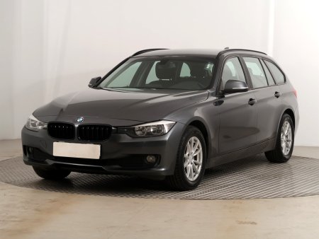 BMW Řada 3, 2014 - pohled č. 3