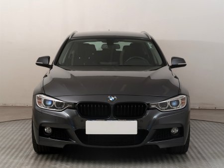 BMW Řada 3, 2013 - pohled č. 2