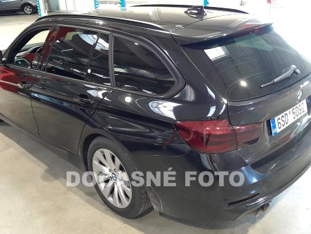 BMW Řada 3, 2016 - pohled č. 2