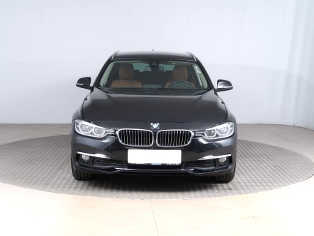 BMW Řada 3, 2016 - pohled č. 2