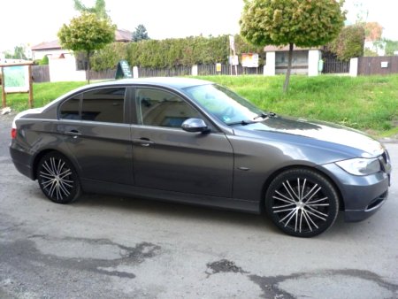 BMW Řada 3, 2005 - pohled č. 2
