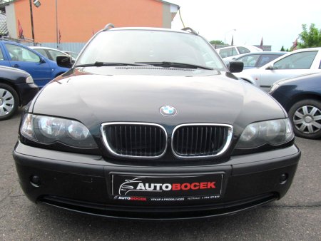 BMW Řada 3, 2003 - pohled č. 2