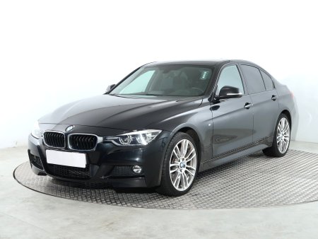 BMW Řada 3, 2017 - pohled č. 3