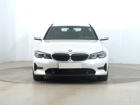 BMW Řada 3, 2020 - pohled č. 2