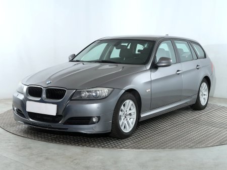 BMW Řada 3, 2010 - pohled č. 3