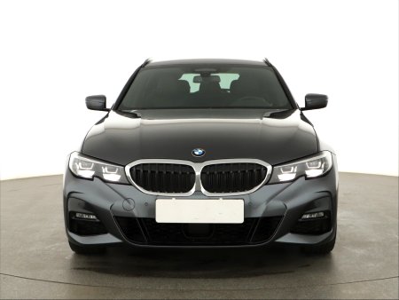 BMW Řada 3, 2021 - pohled č. 2