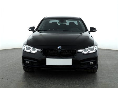 BMW Řada 3, 2016 - pohled č. 2