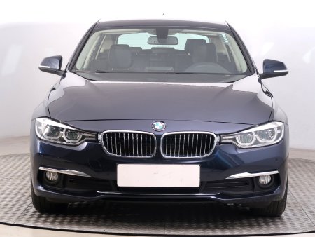 BMW Řada 3, 2016 - pohled č. 2