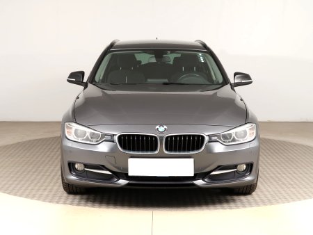 BMW Řada 3, 2014 - pohled č. 2