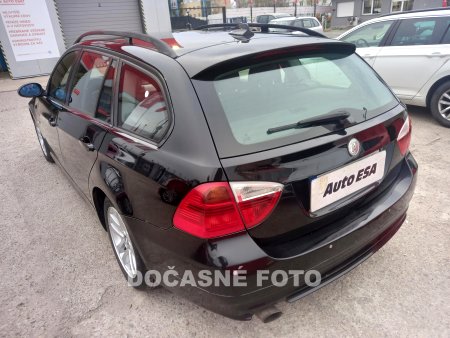 BMW Řada 3, 2007 - pohled č. 2