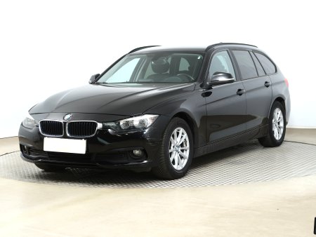 BMW Řada 3, 2017 - pohled č. 3